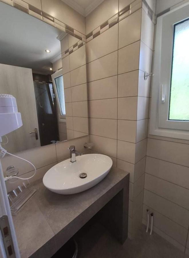 Tsoutis Rooms Almiropótamos Esterno foto